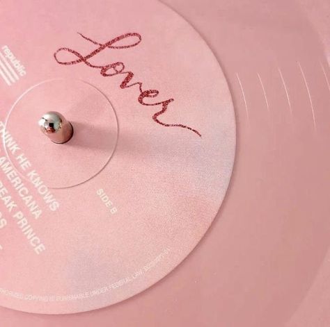 Lover By Taylor Swift, Wallpers Pink, Taylor Swift Aesthetic, Pink Tumblr Aesthetic, Soft Pink Theme, Baby Pink Aesthetic, Pink Highlights, Pink Photo, Pastel Pink Aesthetic