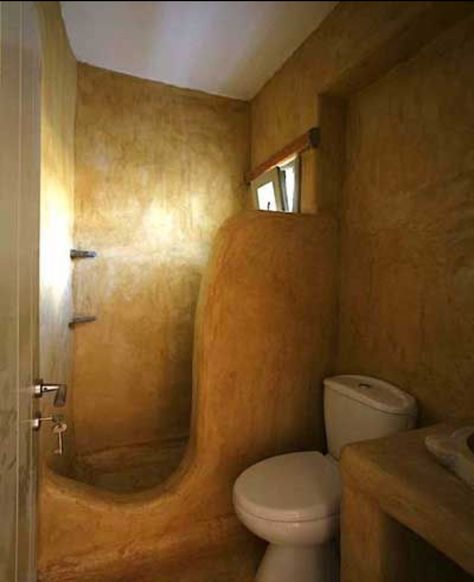 Cob Bathroom, Cob House Plans, Brick Bathroom, Casa Hobbit, Eco House Design, Farmhouse Bed, Rv Bathroom, Mud House, Natural Homes