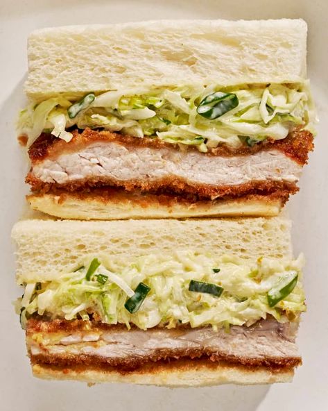 Katsu Sando, Japanese Sandwich, Pork Recipes Easy, Pork Dinner, Pork Cutlets, Crispy Pork, Boneless Pork Chops, Pork Sandwich, Dinner Recipes Easy Quick