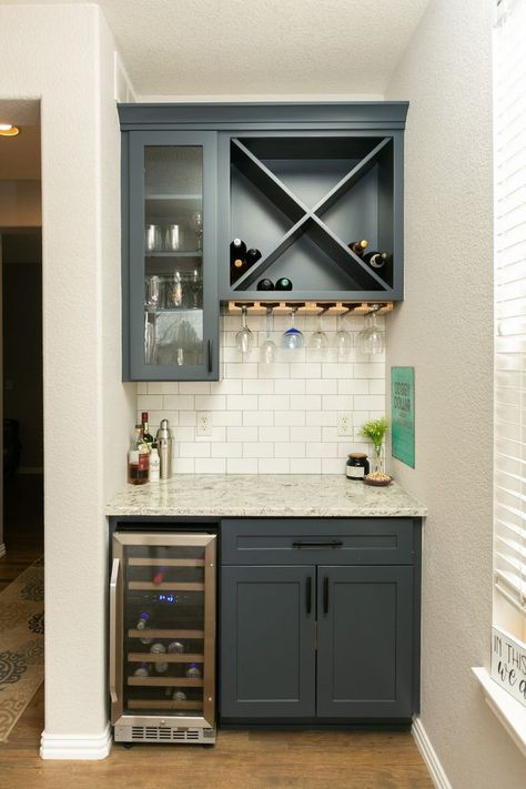 Small Wet Bar Ideas Nooks, Wet Bar Remodel, Small Wet Bar Ideas, Small Wet Bar, Dry Bar Ideas, Wet Bar Cabinets, Bar Remodel, Wet Bar Basement, Basement Wet Bar