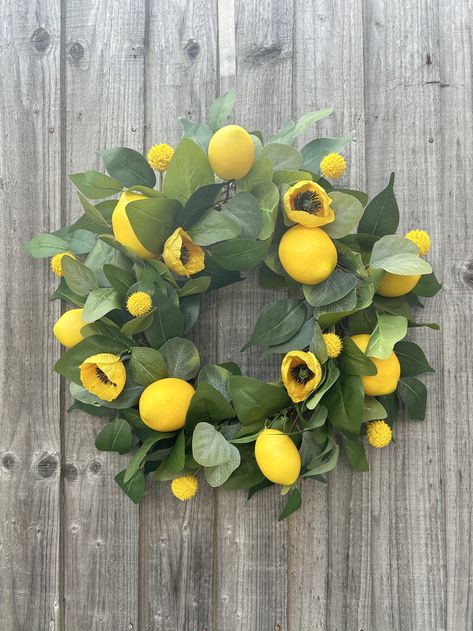 Yellow Poppies, Fruit Wreath, Orange Apple, Yellow Wreath, Lemon Wreath, Artificial Wreath, Handmade Wreaths, Wreath Designs, Door Wreath Hanger