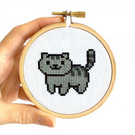 Free Cross Stitch Patterns for Neko Atsume Cats Cross Stitch Cat, Cat Cross Stitches, Neko Atsume, Cross Stitch Freebies, Cat Cross Stitch Pattern, Small Cross Stitch, Cat Cross Stitch, Cute Cross Stitch, Cross Stitch Animals