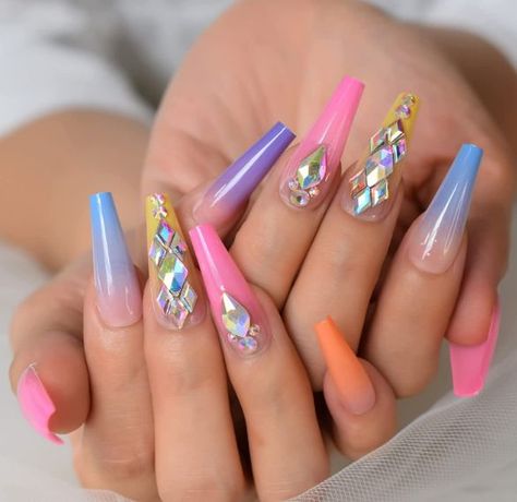 【Salon Look】Multi Color & Crystal for Lovely Date! 【Superior Quality】Easy to Apply, Durable, Flexible & Super Comfortable as your own nails. Contains 24 Nails & Nail Sticker. Fits your nails Perfectly. NO LIQUID GLUE INCLUDED. EchiQ delicates to MAX OUT YOUR BEAUTY. Your satisfaction is our promise! Fake Acrylic Nails, Ballerina Coffin, Natural Manicure, Nail Art Tips, Manicure Nail Art, Nail Type, Coffin Shape, Gradient Nails, Nails Manicure