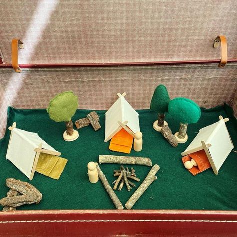 Wood Tent, Tent Craft, Felt Trees, Diorama Kids, Kawaii Diy Crafts, Tenda Camping, Stuck Together, Father's Day Activities, Camping Diy