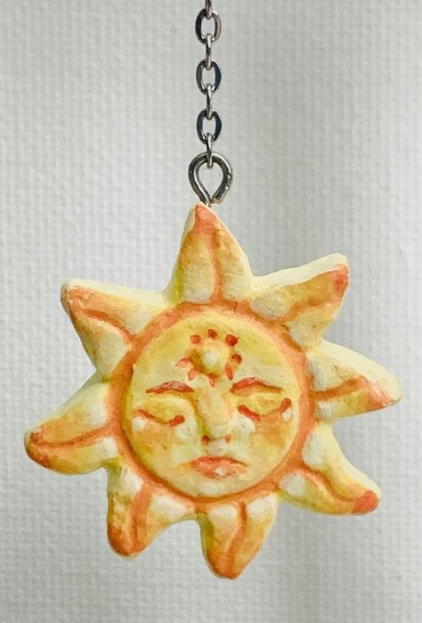 Sun And Moon Jewelry, Sun Moon Earrings, Sun Moon Necklace, Two Suns, Fimo Kawaii, Two Moons, Necklace Sun, Sun And Moon Necklace, Sculpture Art Clay