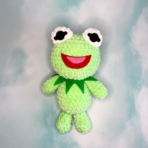 Flat Frog Crochet, Muppets Crochet Pattern Free, Crochet Frog Head, Crochet Patterns Frogs, Crochet Kermit The Frog Pattern Free, Crochet Knife Pattern Free, Elmo Crochet Pattern Free, Chunky Crochet Amigurumi, Small Crochet Toys