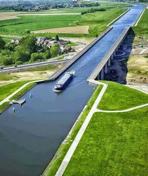 Juan Les Pins, A Bridge, Amazing Architecture, Places Around The World, Aerial View, Amazing Nature, Amazing Places, Beautiful World, Wonders Of The World