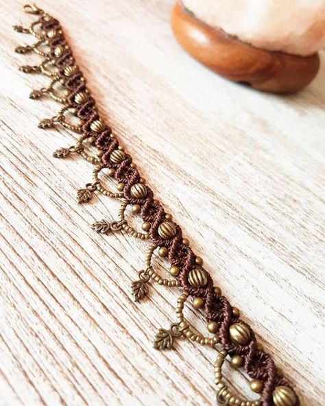 Anklet Macrame, Macrame Anklet, Anklets Diy, Anklets Indian, Macrame Colar, Beach Bohemian, Beautiful Anklet, Anklet Designs, Women Anklets