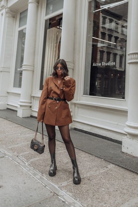 Oversized Blazer | Boots (Zara new season) similar style here | Gucci Marmont Bag Happy hump day babes! Sharing this super chic oversized blazer from Storets! If you aren't sold on the oversized blazer look yet, let this brown gold button beauty change your mind. The gold button details are seriously so stunning and the fit is just perfect. I really don't own anything quite like it and you guys know my blazer game is super strong. Brown Blazer Outfit, Blazer Look, Gucci Marmont Bag, Gucci Marmont, Happy Hump Day, Brown Blazer, Zara New, Trending Boots, Christmas Outfits