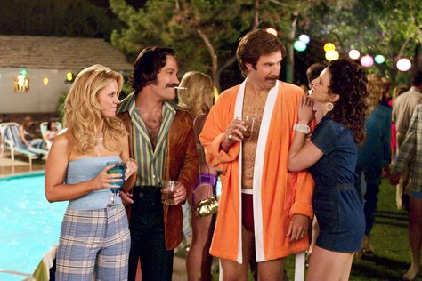 "Anchorman: The Legend of Ron Burgundy" movie still, 2004.  L to R: Darcy Donovan, Paul Rudd, Will Ferrell, Renee Weldon. 70s Party Outfit, Pool Party Fashion, Ron Burgundy, Pool Party Outfits, Tony Soprano, Burgundy Outfit, 70s Party, Anchorman, Will Ferrell