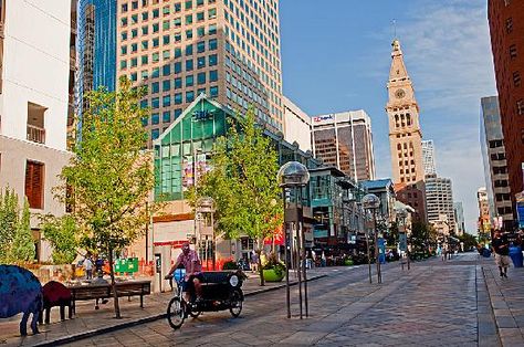 Denver's 16th Street Mall is one of the gems of the city. The tree-lined street features shopping, outdoor cafes and bars and wonderful, historic architecture. The free mall ride connects the Golden Triangle Museum District (Denver Art Museum) to Lower Downtown (LoDo), where the newly refurbished Denver Union Station is located. Elitch Gardens, Union Station Denver, Denver Travel, Colorado Living, Girlfriends Getaway, Street Mall, Downtown Denver, Colorado Travel, Solo Female Travel