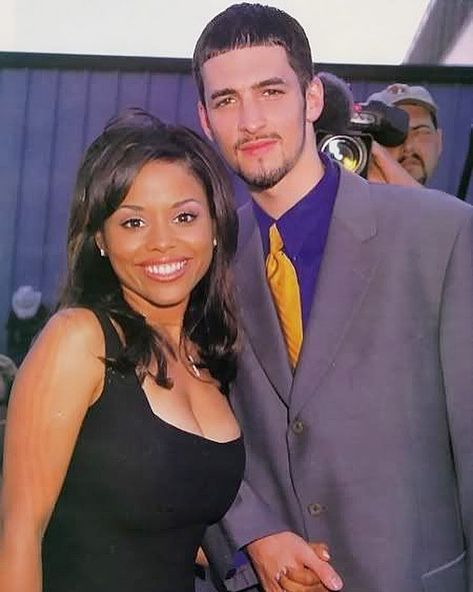 #MichelleThomas & #JonB at the #SoulTrain 'Lady of Soul' Awards (1997) (@officialjonb) Jon B, Michelle Thomas, Ethnic Beauty, African Ancestry, Love The 90s, Donna Summer, Sweet T, Pretty Faces, Family Matters