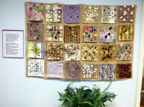 Group project - Friendship quilt emphasizing texture & natural materials Reggio Art, Paper Quilts, Art Provocations, Friendship Quilt, Emergent Curriculum, Friendship Activities, Reggio Inspired Classrooms, Reggio Emilia Inspired, Reggio Classroom