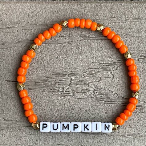 Pumpkin Bracelet, Autumn Jewelry, Autumn Bracelet, Pumpkin Bead, Halloween Bracelet, Word Bracelet, Bracelet Ideas, Cute Rings, Fall Jewelry