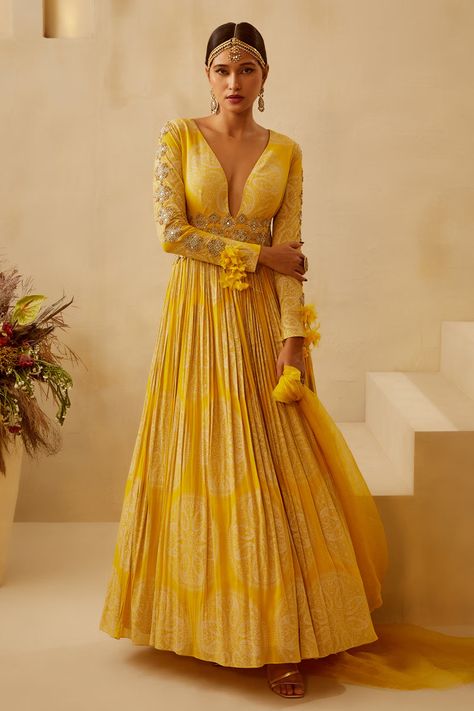 Buy Bhumika Sharma Yellow Georgette Floral Printed Anarkali Set Online | Aza Fashions Diwali Suit, Floor Length Dresses Indian, Floor Piano, Bhumika Sharma, Haldi Outfits, Yellow Circle, Gaun Fashion, Embroidered Sleeves, Indian Gowns