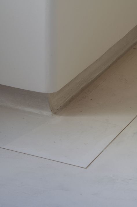 Curved Baseboard, Wall Skirting, Ballroom Design, Screed Floors, Kelly Wearstler Interiors, Floor Skirting, Innovation Lab, Joinery Details, Floor Edging