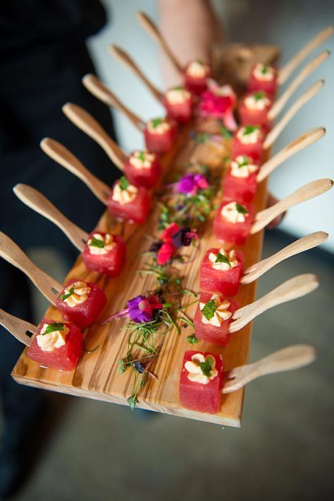 Simple, healthy, vegetarian DIY appetizer - watermelon cubes with spicy whipped feta and mint. Willowdale Estate, gourmet catering for weddings and events north of Boston, Massachusetts. https://www.willowdaleestate.com/ | Phil Fox Photography #SavoryandSweetAppetizerCombinations Finger Food Wedding Buffet, Southern Canapes, Gourmet Canapes Catering, Creative Catering Ideas, Gourmet Finger Food, Luxury Appetizers, Wedding Hourdourves, Event Canapes, Summer Canapes