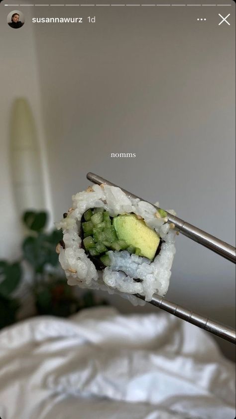 Food Dates, Food Captions, Veggie Wraps, Mini Cakes Birthday, Fancy Food, Healthy Lifestyle Inspiration, Food Is Fuel, Food Obsession, Sweet Savory