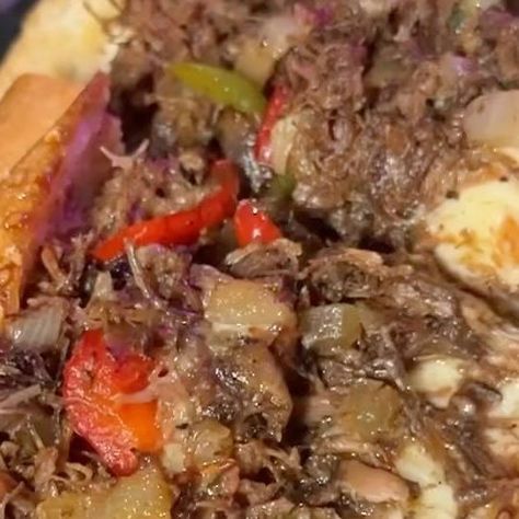 Philadelphia Food & Lifestyle on Instagram: "This is your sign to visit Philly’s newest cheesesteak bar @tastecheesesteakbar • This is one of the newest #blackowned businesses in the city, and they serve refreshing drinks and unique cheesesteaks like this Oxtail Cheesesteak, Salmon Cheesesteak, and Jerk Chicken Cheesesteak. • #cheesesteak #blackownedbusiness #philly #philadelphia" Oxtail Cheesesteak, Salmon Cheesesteak, Philadelphia Food, Chicken Cheesesteak, Philadelphia Recipes, Visit Philly, Jerk Chicken, Food Lifestyle, Refreshing Drinks