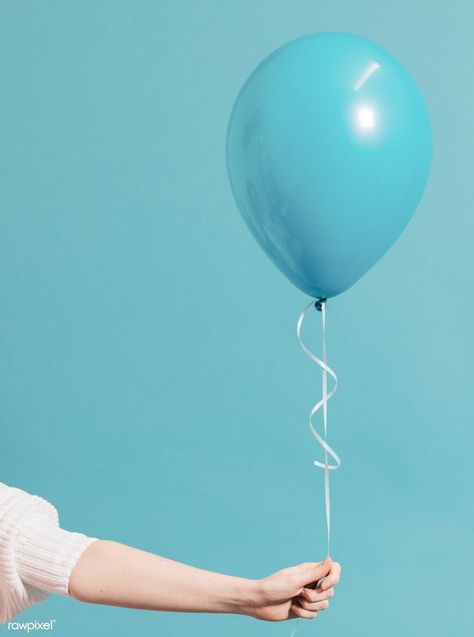 Baloon Aestethic, Balloon Reference, 25th Birthday Ideas For Her, Air Background, Space Person, Girl Holding Balloons, Balloons Photography, Aesthetics Wallpaper, Bullet Journal Set Up