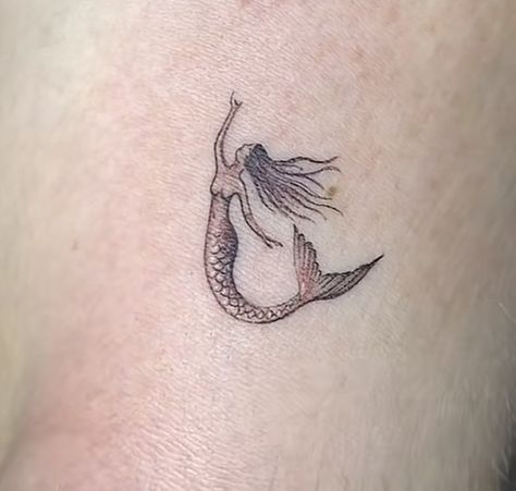 Dainty Mermaid Tattoo, Tiny Mermaid Tattoo, Cool Line Tattoos, Traditional Mermaid Tattoos, Small Mermaid Tattoo, Hidden Tattoos, Water Tattoo, Mermaid Tattoo, Dad Tattoos