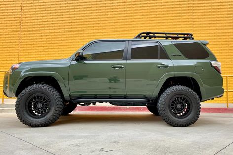 2025 4runner Trd Pro, Toyota 4runner Custom, Army Green 4runner, Off Road 4runner, 4runner Overland Build, 2025 Toyota 4runner, 2024 Toyota 4runner, Wrapped Suv, 4 Runner Toyota Accessories