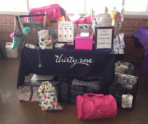 My Thirty-One table setup @ vendor event!  www.mythirtyone.com/sprince Arbonne Table Display Vendor Booth, Thirty One Vendor Booth Ideas, Erin Williams, Thirty One Fresh Market Thermal, Thirty One Essential Storage Tote, Vendor Ideas, 31 Party, Thirty One Purses, Event Booth