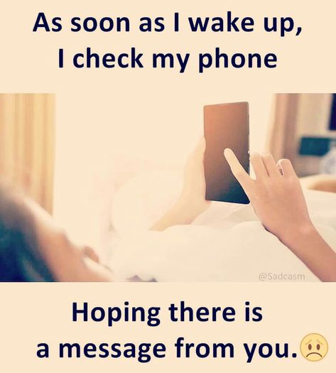 Happens with me all the time ,, the feeling of excitement to see a text from someone special is so awesome !😁😁 School Relationship, Dhoka Shayari, Text Relationship, Short Shayari, Goals Videos, Status Facebook, Black Relationship, Best Shayari, Goals Relationship