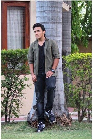 Faisal Khan.. Bintan Island (indoneshia) love you Faisu...... 😍😍😍😍😘😘😘😘😘😘 Bintan Island, Faisal Khan, Maharana Pratap, Tv Stars, Love You, Actors, Quick Saves