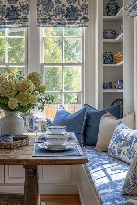 40+ Farmhouse Breakfast Nook Ideas for Cozy Mornings Farmhouse Breakfast Nook, Farmhouse Breakfast, Breakfast Nook Ideas, Blue And White Decor, Nook Ideas, Cozy Mornings, White Dining Room, Cottage Kitchens, White Living