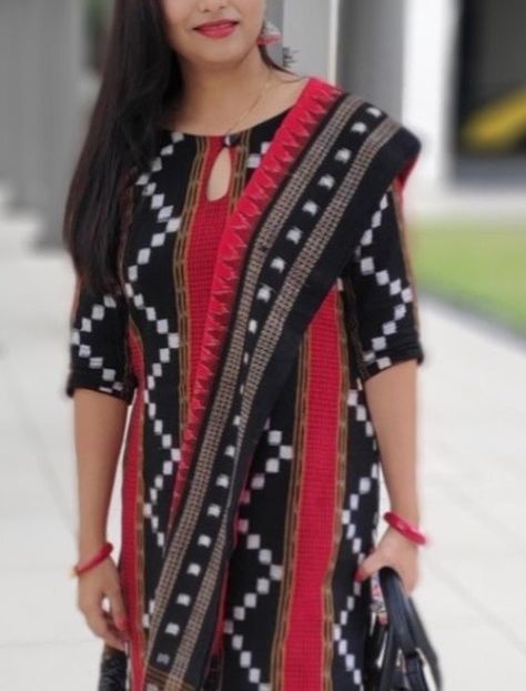 Sambalpuri Dress Design Women, Sambalpuri Salwar Suit Design, Sambalpuri Kurti Designs Latest, Sambalpuri Kurta Designs, Sleeve Design Ideas, Sambalpuri Design, Sambalpuri Dress, Neck Design Ideas, Chudidhar Designs