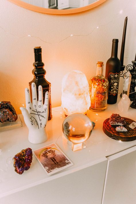 Alexa Halladay ✩ LadyScorpioBlog.com ☓ ☓  Home of the Wicked - Halloween 2018 Holiday Decorating  ☽  @LADYSCORPIO101 Witchy Business, Witchy Room, Witch Room, Meditation Room Decor, Hippy Room, Hemma Diy, Sacred Spaces, Witchy Decor, Meditation Space