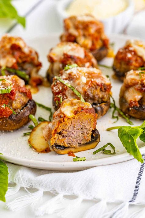 Meatball Stuffed Mushrooms This impressive appetizer will remind you of dining at your favorite Italian restaurant! They are quick, delicious and easy to make with fresh mushrooms, ground beef, cheese, marinara and spices. Impressive Appetizers, Italian Breadcrumbs, Frozen Meatballs, Quick Appetizers, Stuffed Mushroom Caps, Shredded Mozzarella, Mushroom Recipes, Italian Restaurant, Marinara