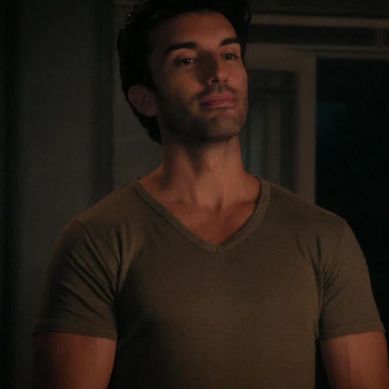 Rafael Solano Edit, Rafael Solano Aesthetic, Justin Baldoni Jane The Virgin, Justin Baldoni Aesthetic, Rafael Jane The Virgin, Men Faceclaims, Jane The Virgin Rafael, Ryle Kincaid, Smirk Face