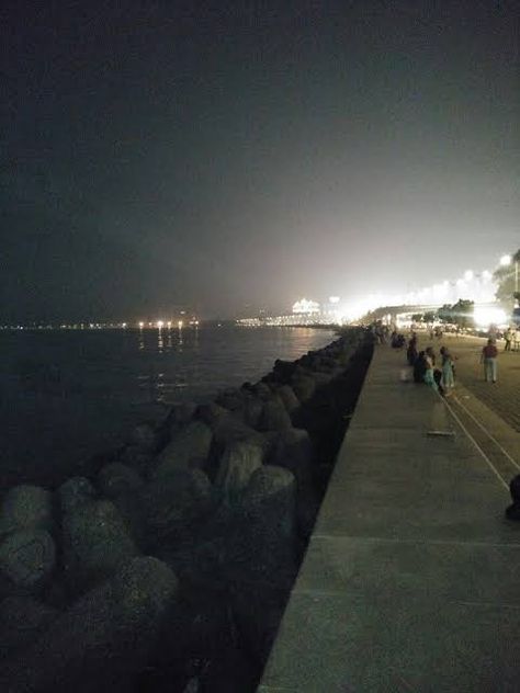 Marine Drive Night View, Bandstand Mumbai At Night, Marine Drive Mumbai Aesthetic Night, Marine Drive Mumbai Snapchat Story, Marine Drive Mumbai Night View, Marine Drive Mumbai Aesthetic, Marine Drive Mumbai Photography, Mumbai Aesthetic Night, Marine Drive Mumbai Night