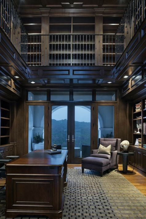 Mansion Office Luxury, Home Office Mansion, Mansion Office Room, Dream Office Luxury, Mansion Office, Luxury Home Library, Library Designs, Library Office, Office Black