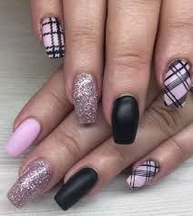 Nail Designs Coffin, Rockabilly Nails, Argyle Nails, Plaid Nail Designs, Plaid Nail Art, Glitter Accent Nails, Band Nails, Purple Nail Art, Square Nail Designs