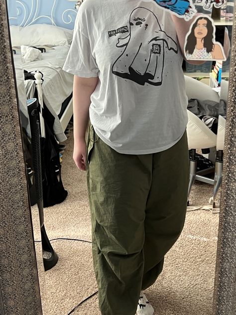 Baggy Pants Midsize, Y2k Baggy Outfits Plus Size, Baggy Pants Outfit Midsize, Midsize Baggy Outfits, Tomboy Plus Size Outfits, Baggy Plus Size Outfits, Baggy Clothes Plus Size, Plus Size Tomboy Outfits, Plus Size Baggy Outfits