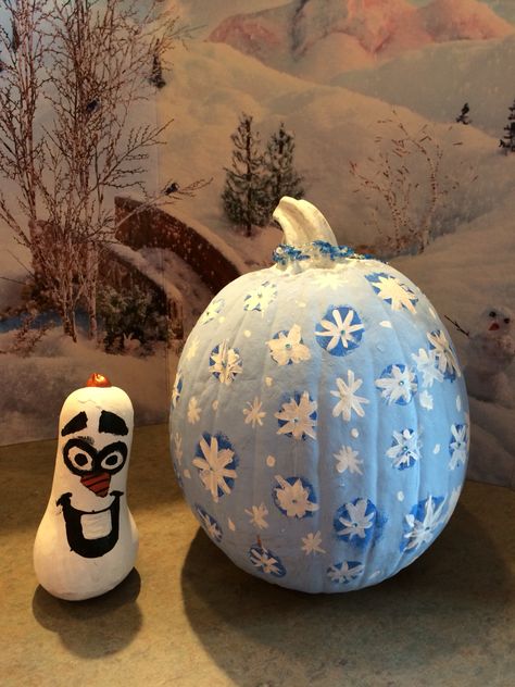 Painted Halloween pumpkin Frozen Elsa Anna Olaf Kindergarten Pumpkin Decorating, Kindergarten Pumpkin, Pumpkins Kindergarten, Elsa Anna Olaf, Artistic Ideas, Halloween Pumpkins Painted, Frozen Themed, Frozen Elsa And Anna, Pumpkin Ideas