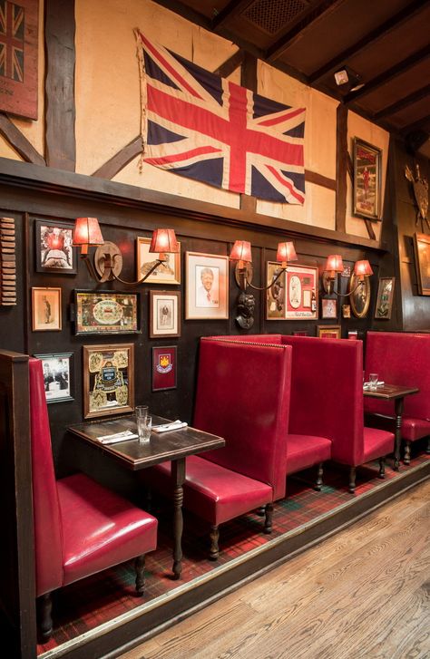 London Pub Interior, English Pub Interior, English Pub Decor, Pub Interior Design, Speakeasy Decor, Pool Table Room, Pub Interior, Home Bar Rooms, Pub Sheds