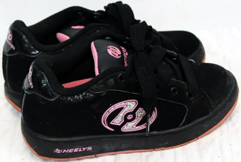 Heely Shoes Black Heelys with pink detailing 7229 Lace up Shows wear, rubbed off sides Women' s/ Girls  Size 5 UK Size 3 Eur Size 35 Approx measurements 8.5" (21.5 cm) length 3.5" (9 cm) width 3.5" (9 cm) total height Please ask any questions if unsure about anything. They are easier than returns Thank You For Viewing Our Listing I am a college student studying engineering in addition to having a family. My hours can be crazy and sometimes hectic. Due to changing classes each semester, the hours Y2k Shoes Aesthetic, Skater Girl Shoes, Heelys Roller Shoes, Black And Pink Shoes, Studying Engineering, 2000s Shoes, Heelys Shoes, Having A Family, Black Velvet Shoes