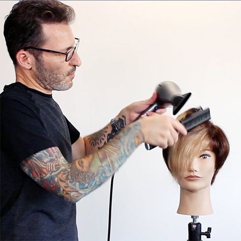 For your clients, styling a grown out pixie can be tricky, so it’s extra important to give them the right tools and education they need to recreate the gorgeous look you give them in the salon at home! Here’s an easy short hair blowout tutorial from Rusk Educator David Chizek, plus some tips you can share with your clients for short hair styling success. How To Blow Dry Short Hair, Short Hair Volume, Short Hair Blowout, Short Hair Styling, Blowout Hair Tutorial, Easy Short Hair, Hair Blowout, Grown Out Pixie, Short Hair Hacks