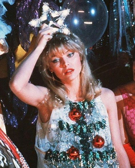 Grease Movie, Grease 2, Christmas Is Over, Michelle Pfeiffer, Married Christmas, Christmas Photoshoot, Christmas Mood, Dancing Queen, Christmas Aesthetic