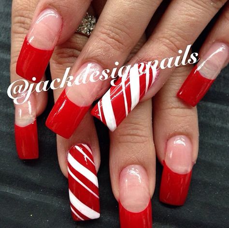 Instagram photo of acrylic nails by jackdesignnails Candy Cane Gel Nails, Christmas Gel Nails Designs, Christmas Acrylics, Gel Nails Designs, Designed Nails, Nail Art Christmas, Solar Nails, Aqua Nails, French Manicures