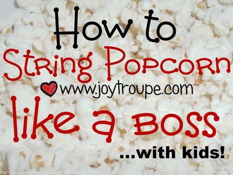 Popcorn Christmas Tree Garland, Popcorn Crafts, Easy Popcorn, Christmas Party Treats, How To Make Popcorn, Popcorn Garland, Christmas Popcorn, Girl Scout Activities, Popcorn Party