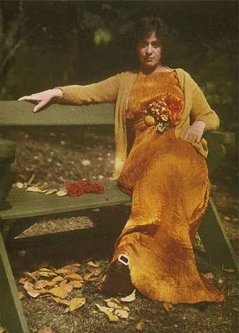 Edward Steichen: Autochrome, 1904 Fortuny Dress, Fortuny Delphos, Mariano Fortuny, Image Positive, Edward Steichen, Portrait Vintage, Alfred Stieglitz, Jeanne Lanvin, Younger Sister