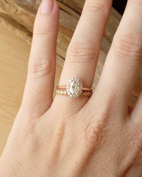 Antique Engagement Ring, Rings Vintage, Oval Moissanite, Wedding Rings Vintage, Engagement Rings Oval, Halo Engagement Rings, Bling Rings, Blue Nile, Fine Rings