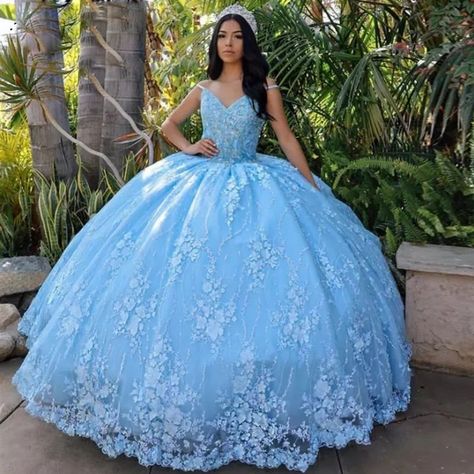 This gown is designed by the designer and beloved by many females. It is in high quality and competitive price..syi Quinceanera Dresses Baby Blue Mexican, Winterwonder Land Quinceanera Dress, Quinceanera Dresses Baby Blue, Floral Quince Dress, Sky Blue Ball Gown, Floral Quince, Sweet 16 Dresses Long, Sky Blue Quinceanera Dresses, Cinderella Quinceanera Dress