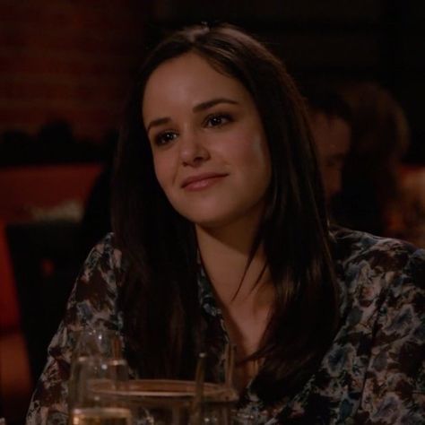 Amy Santiago // Melissa Fumero Melissa Fumero, Amy Santiago, Santiago