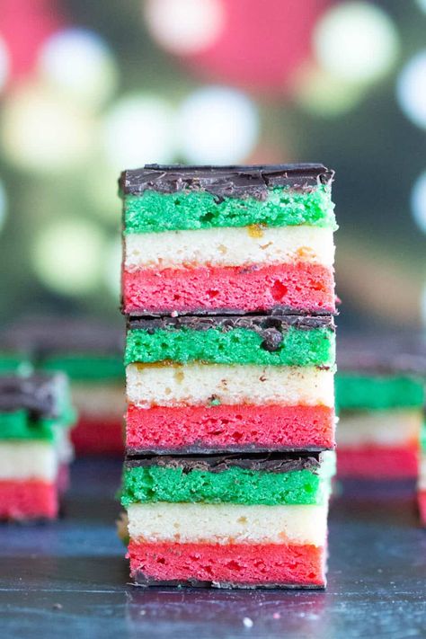 Classic Italian Rainbow Cookies Recipe Rainbow Cookies Recipe, Italian Rainbow Cookies, Hot Fudge Cake, Rainbow Cookie, Hot Chocolate Fudge, Bakery Cookies, Single Serve Desserts, Slow Cooker Desserts, Rainbow Cookies